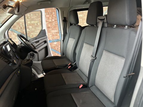 Ford Transit Custom 320 LEADER DCIV ECOBLUE 13
