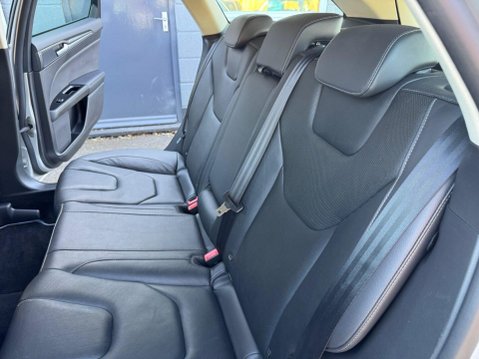 Ford Mondeo TITANIUM EDITION 38