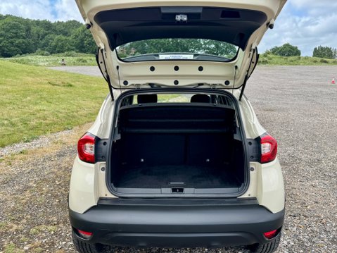 Renault Captur DYNAMIQUE NAV TCE 53