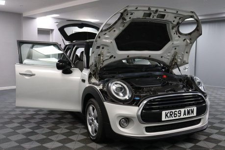 Mini Hatch COOPER CLASSIC 13