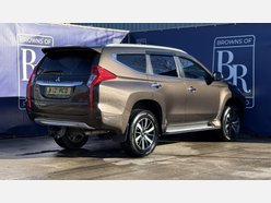 Mitsubishi Shogun Sport 2.4D 4 SUV 5dr Diesel Auto 4WD Euro 6 (181 ps) 4