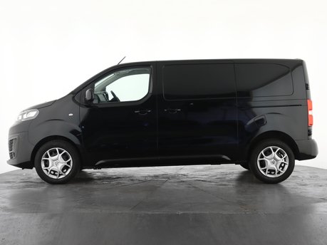 Citroen Dispatch M 1400 2.0 BlueHDi 145 Driver Edition 8