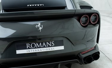 Ferrari 812 Superfast 28