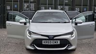 Toyota Corolla 2.0 VVT-h Excel Hatchback 5dr Petrol Hybrid CVT Euro 6 (s/s) (184 ps) 7