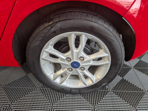 Ford Fiesta 1.2 ZETEC 25