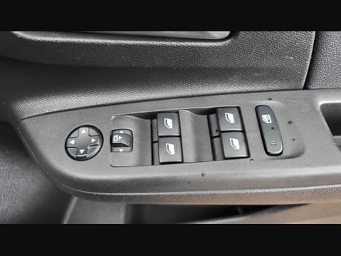 Vauxhall Corsa ELITE NAV PREMIUM 17