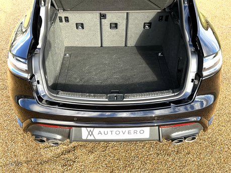 Porsche Macan GTS PDK 80