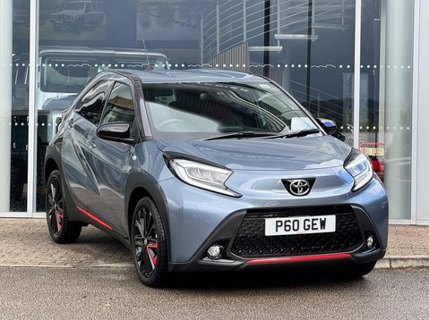 Toyota Aygo X VVT-I UNDERCOVER 5