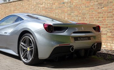 Ferrari 488 GTB 17