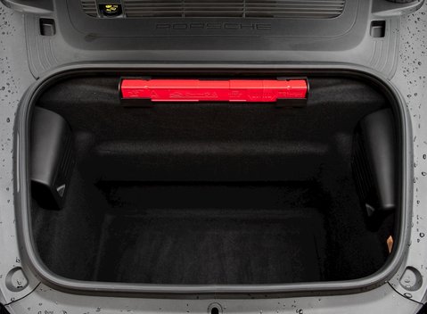 Porsche 911 Targa 4 GTS (991.2) 29