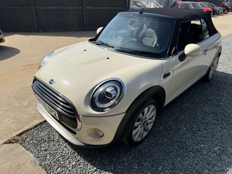 Mini Convertible 1.5 Cooper 2dr 35