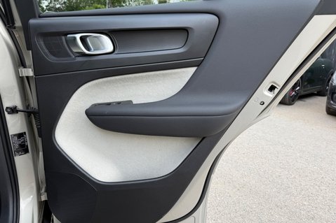 Volvo XC40 T5 INSCRIPTION AWD -XENIUM -360 CAMERA -PAN ROOF -HARMAN KARDON -WINTER PAC 34