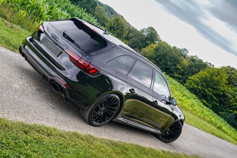 Audi RS4 CARBON BLACK 20
