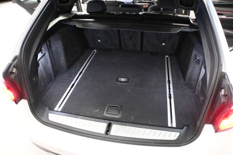 BMW 5 Series 2.0 520d xDrive M Sport MHEV Auto 4WD 5dr 55