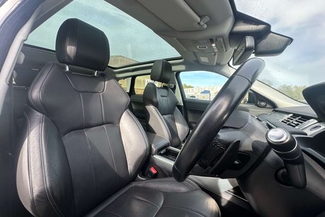 Land Rover Range Rover Evoque 2.0 TD4 SE Tech SUV 5dr Diesel Auto 4WD Euro 6 (s/s) (180 ps) 15