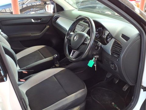 Skoda Fabia 1.0 Colour Edition Euro 6 (s/s) 5dr 6