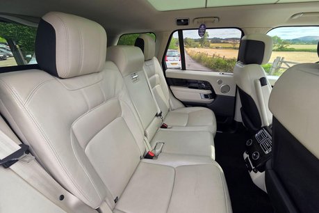 Land Rover Range Rover 3.0 SD V6 Vogue Auto 4WD Euro 6 (s/s) 5dr 7