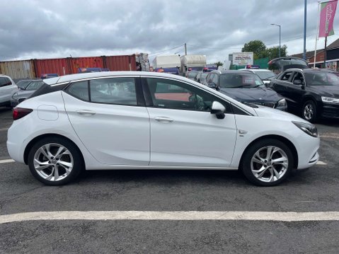 Vauxhall Astra 1.4 Astra SRi 5dr 9