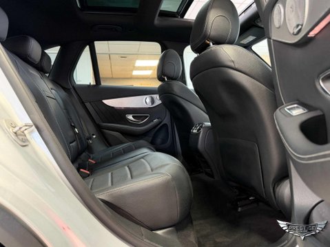 Mercedes-Benz GLC 2.1 GLC220d AMG Line (Premium Plus) G-Tronic 4MATIC Euro 6 (s/s) 5dr 62