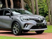 Renault Captur TECHNO E-TECH 6