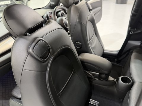 Mini Hatch COOPER S 34