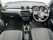 Suzuki Swift SZ5 DUALJET ALLGRIP MHEV 10