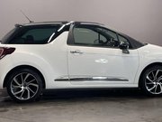 DS DS 3 1.2 PureTech Connected Chic Hatchback 3dr Petrol Manual Euro 6 (82 ps) 9