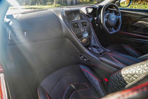 Aston Martin DBS V12 8