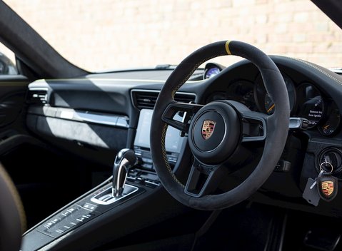 Porsche 911 (991.2) GT3 RS Weissach 11