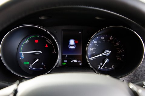 Toyota C-HR ICON 10