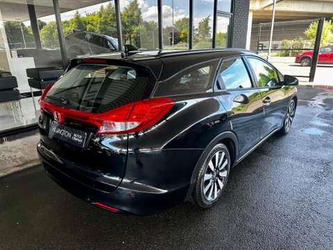 Honda Civic 1.8 i-VTEC SE Plus Tourer Auto Euro 6 5dr (Navi) 14