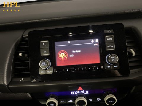 Honda Jazz 1.5 h i-MMD SE Hatchback 5dr Petrol Hybrid eCVT Euro 6 (s/s) (109 ps) 15