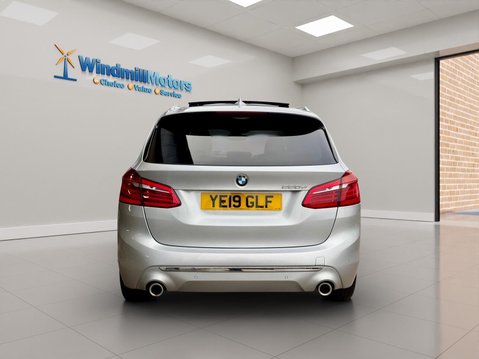 BMW 2 Series 2.0 220d Luxury Auto Euro 6 (s/s) 5dr 10