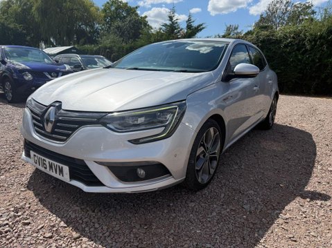 Renault Megane 1.6 dCi Signature Nav Hatchback 5dr Diesel Manual Euro 6 (s/s) (130 ps) 4