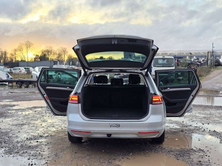 Volkswagen Passat 2.0 TDI SE Business Estate 5dr Diesel DSG Euro 6 (s/s) (150 ps) 38