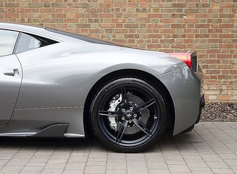 Ferrari 458 Speciale 8