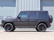 Mercedes-Benz G Series 2109 G 350 D 4MATIC AMG LINE PREMIUM MATT BLACK WRAPP 10