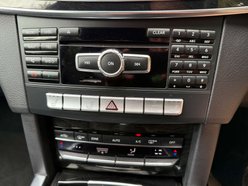 Mercedes-Benz E Class 2.1 E220 SE CDi Auto 5dr 51
