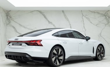 Audi RS E-Tron GT Carbon Vorsprung 7