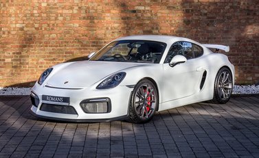 Porsche Cayman GT4 4