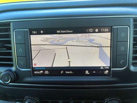 Vauxhall Vivaro 1.5 Vivaro F2900 Dynamic S/S 12