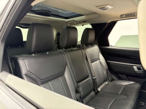 Land Rover Discovery 2.0 Discovery SE SD4 Auto 4WD 5dr 15