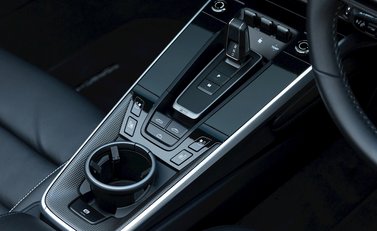 Porsche 911 (992) Turbo S Cabriolet 21