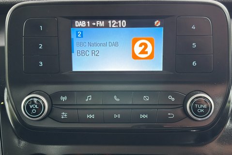 Ford Transit 350 Drw L4 130 ps Single Cab Dropside Truck with Tail Lift - Plant Spec 24