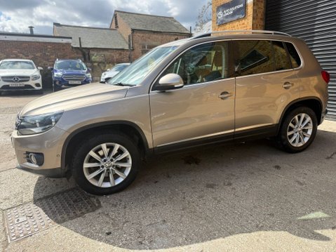 Volkswagen Tiguan 2.0 TDI BlueMotion Tech SE SUV 5dr Diesel DSG 4WD 3