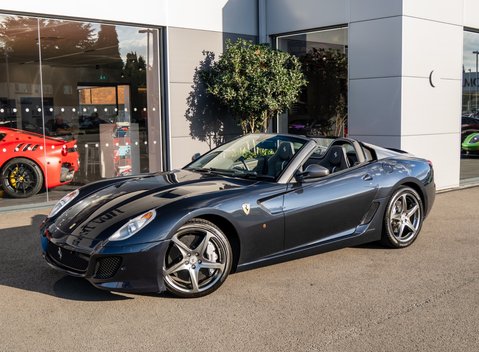 Ferrari 599 SA Aperta 4