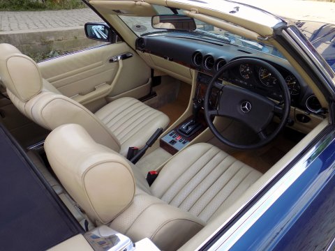 Mercedes-Benz SL Series 380 SL 84