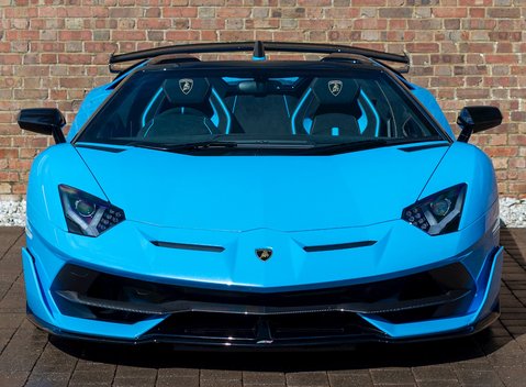 Lamborghini Aventador SVJ LP 770-4 Roadster 4