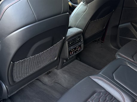 Audi Q8 RS TFSI QUATTRO VORSPRUNG MHEV 46