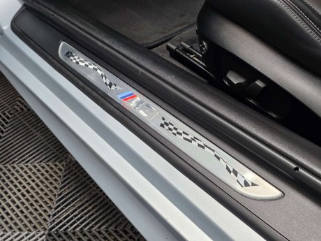 BMW M3 4.0 iV8 Frozen Silver Edition Coupe 2dr Petrol DCT Euro 5 (420 ps) 16